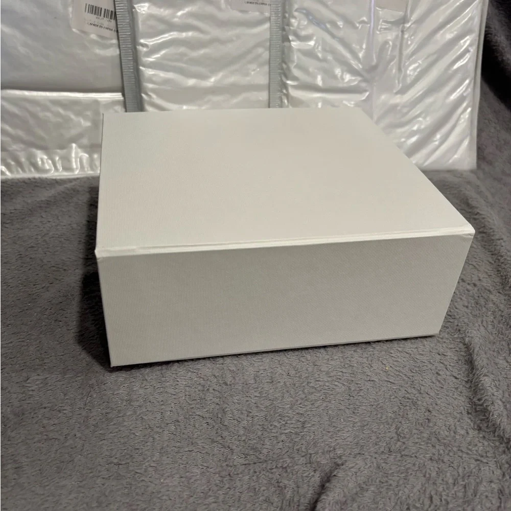 Set of 4- Rsgift 7.8x7x3.1‎ Inches,White Gift Box with Lid,Collapsible